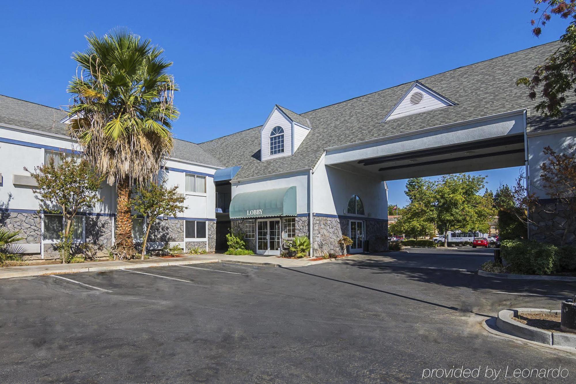 Quality Inn Fresno Yosemite Airport Екстер'єр фото